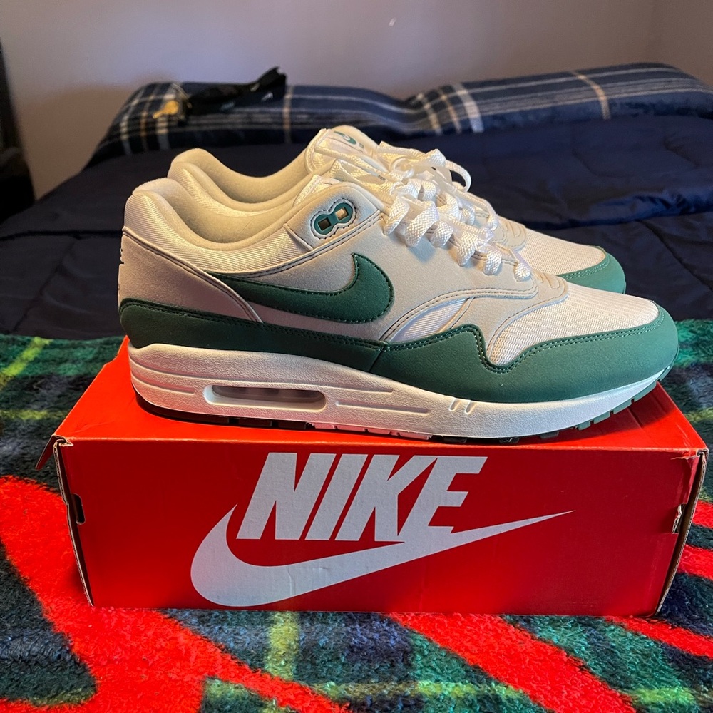 Nike Air Max 1 Evergreen 2020